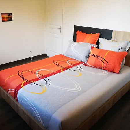 Holiday home Au Coeur Du Marais Poitevin - - 6 Personnes *